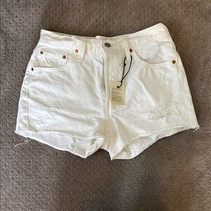 Levis White Denim Women's Shorts